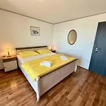 In 54893 Apartment *